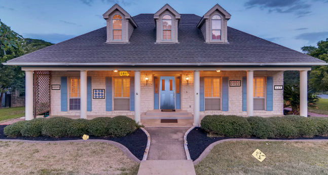 GenieFunGames - Fabulous Lazy Girl Rescue 