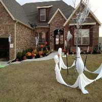 Scary Halloween House Escape