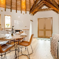 GFG Tree House Resort Escape